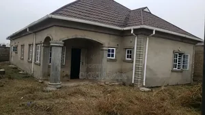4bdrm House in Ibadan for sale