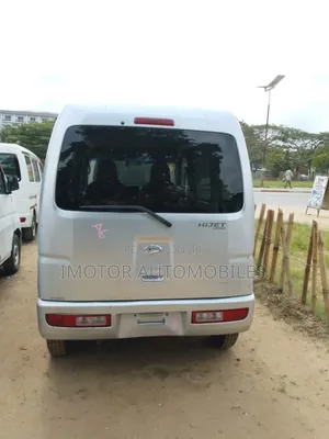 Daihatsu Hijet 2010 Silver