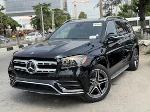 New Mercedes-Benz GLS-Class 2021 Black