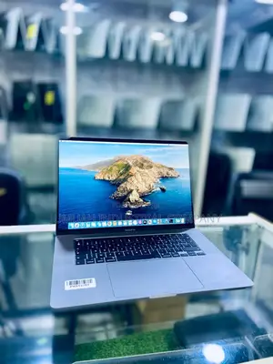 Laptop Apple MacBook 2018 32GB Intel Core I9 SSD 512GB