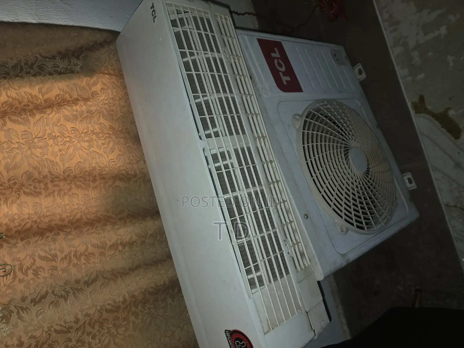 TCL 1hp Low Voltage A.C With Original Remote