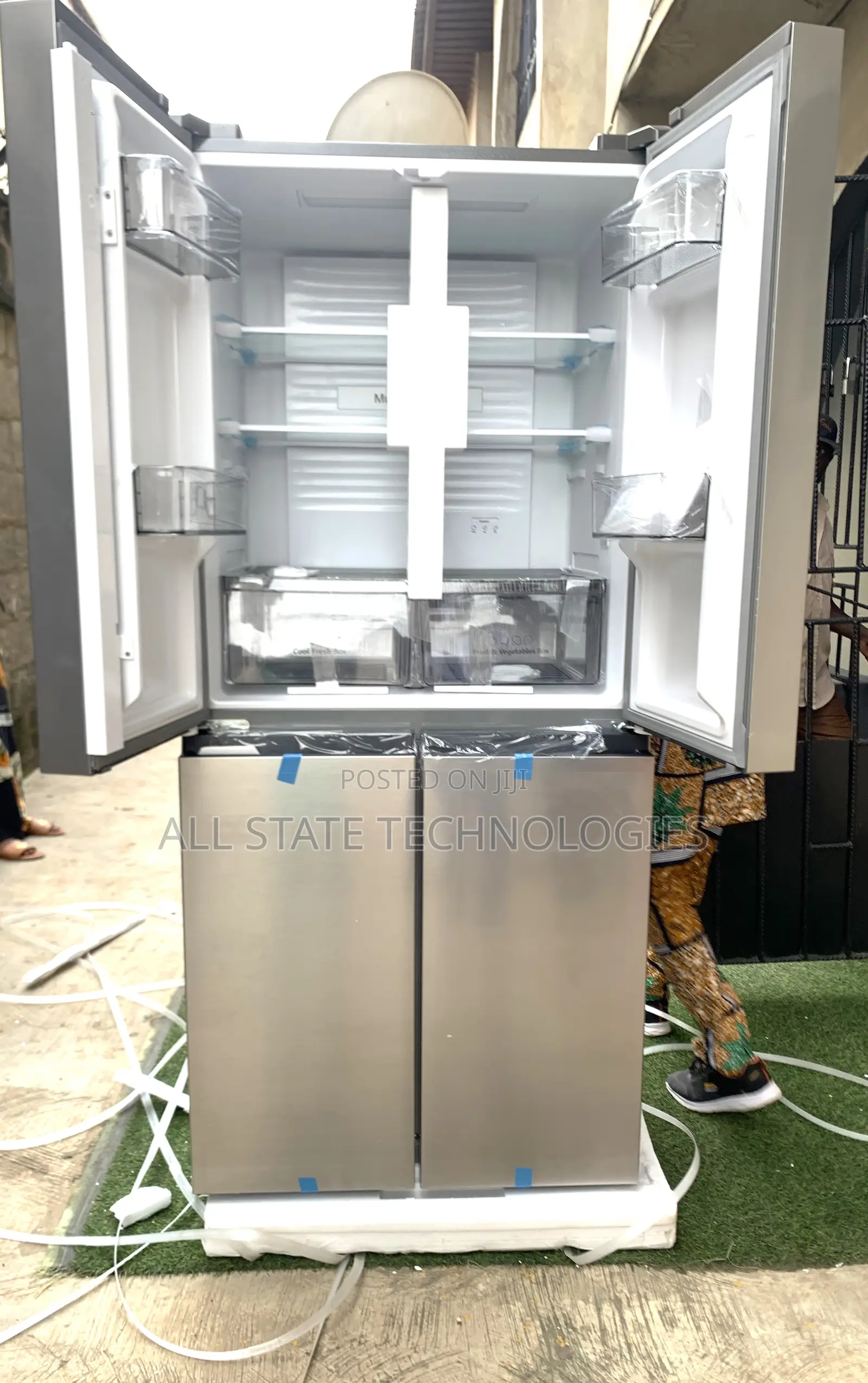 Hisense Rq-54wc High-Capacity Cooling Refrigerator