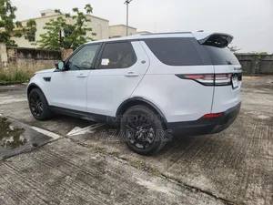 Land Rover Discovery HSE LUXURY 4x4 2018 White