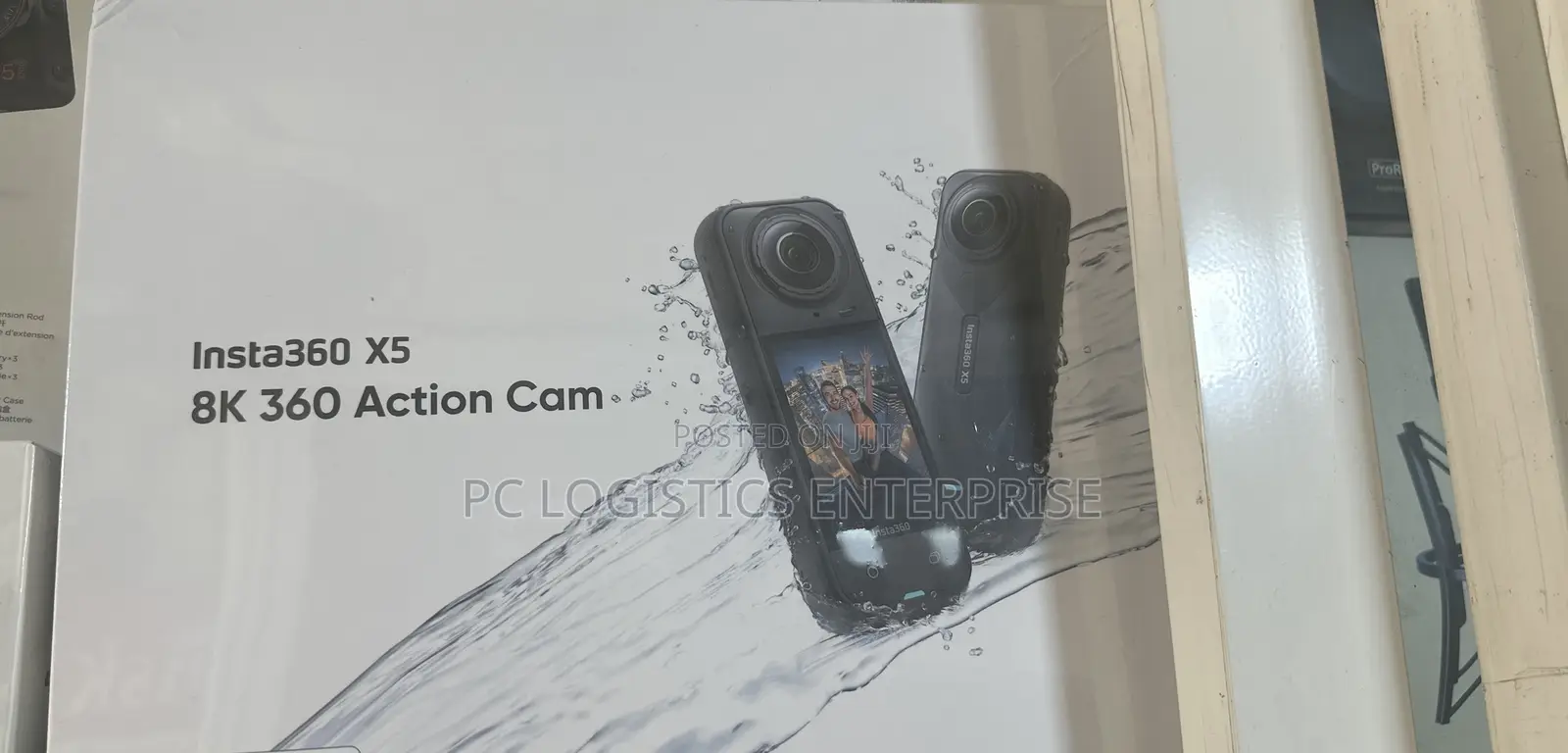 Insta360 X5