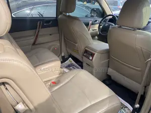 Toyota Highlander 2012 White