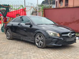 Mercedes-Benz CLA-Class CLA 250 4MATIC Sedan 2017 Black