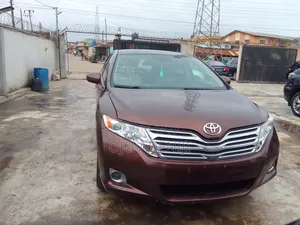 Toyota Venza 2010 Brown