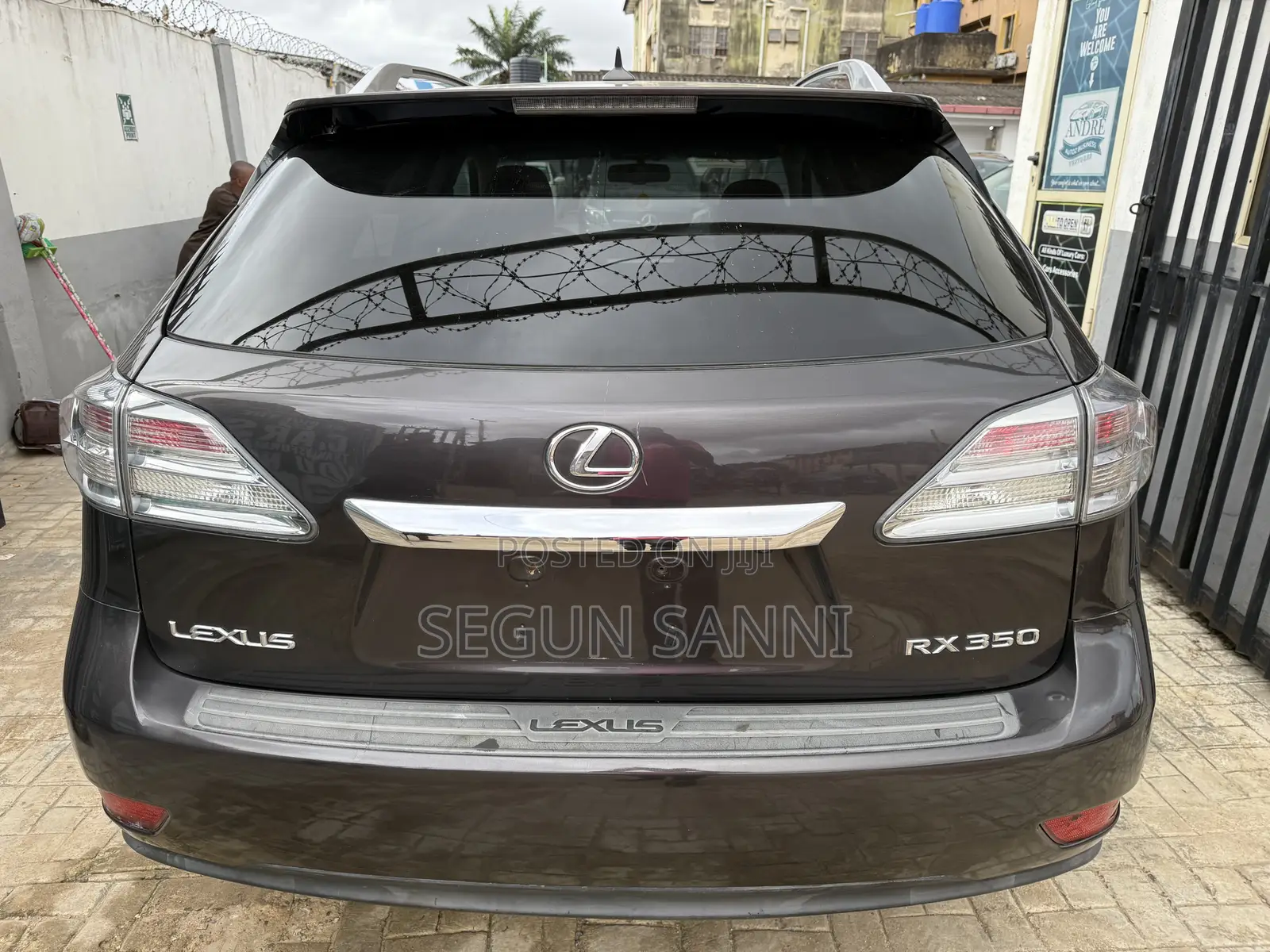 Lexus RX 350 2011 Brown