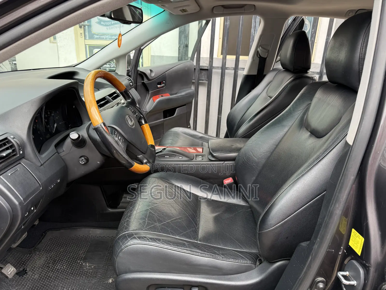 Lexus RX 350 2011 Brown