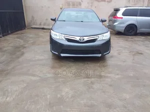 Toyota Camry 2014 Gray