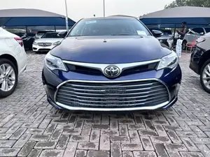 Toyota Avalon XLE 4dr Sedan (3.5L 6cyl 6A) 2014 Blue