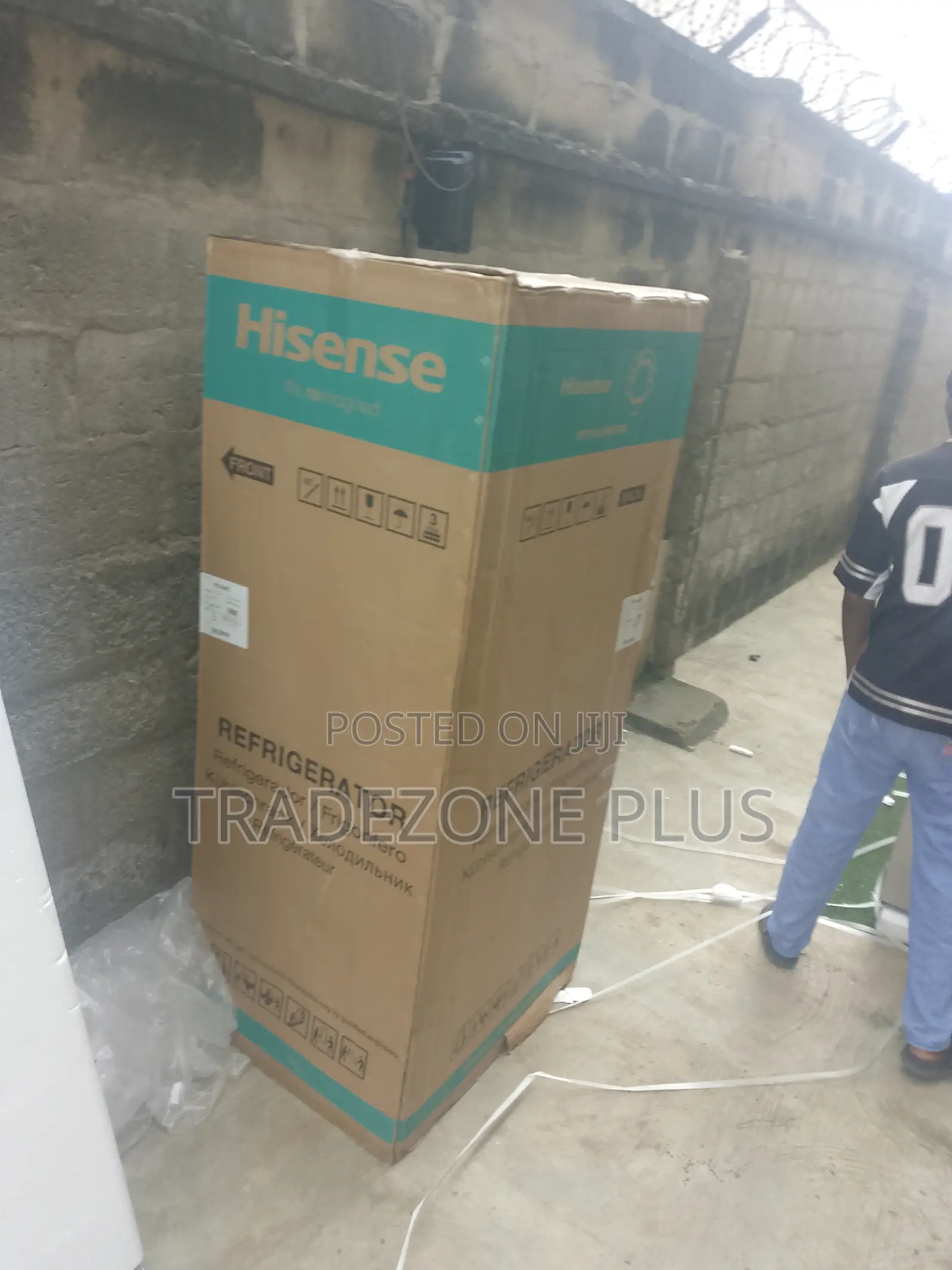 Hisense 392l Four-Door Energy-Efficient Refrigerator