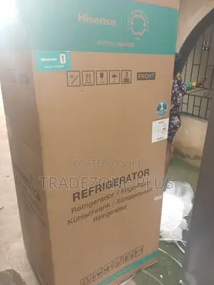 Hisense 392l Quad-Door Luxury Kitchen Refrigerator