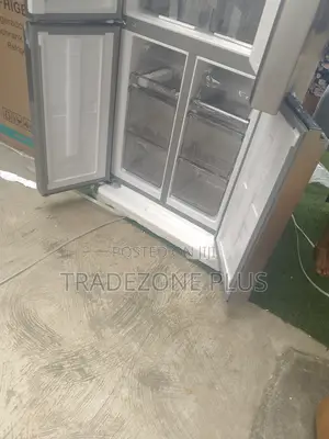 Hisense 392l Four-Door Fresh Preservation Refrigerator