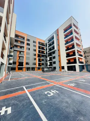 2bdrm Apartment in Lekki Phase 1 for sale
