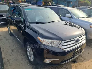 Toyota Highlander Limited 2012 Black
