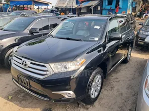 Toyota Highlander Limited 2012 Black