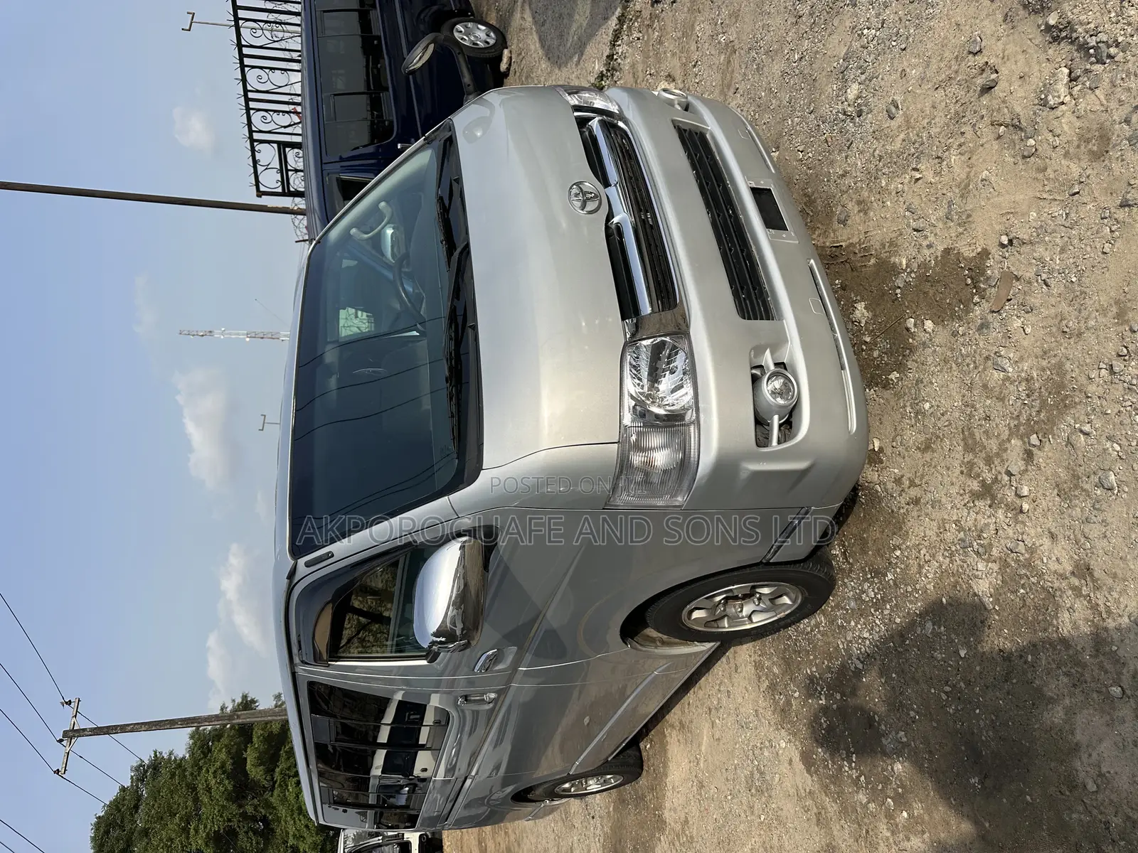 Toyota HiAce 2013 Silver