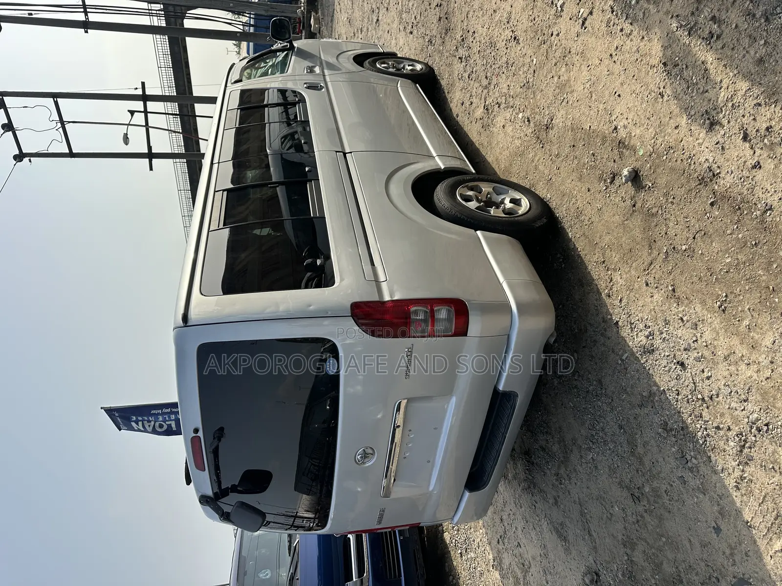 Toyota HiAce 2013 Silver