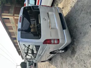 Toyota HiAce 2013 Silver