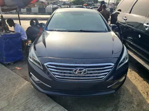Hyundai Sonata Limited Sedan FWD (2.4L 4cyl 6A) 2016 Black