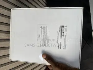 Apple iPad Pro (2022) 128 GB Gray