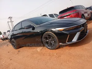 Hyundai Elantra 2024 Black