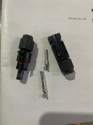 Mc4 Male And Female Connectors