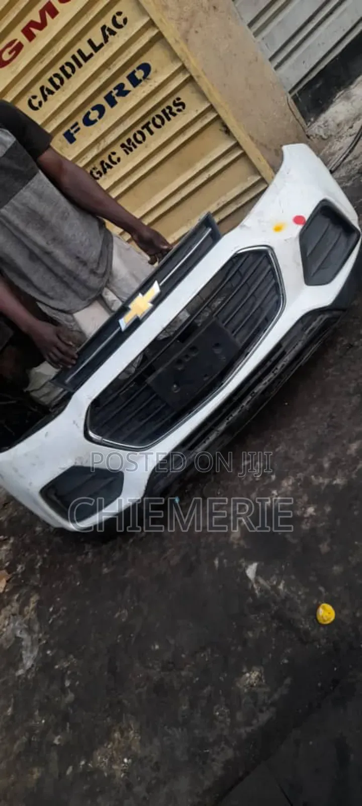 Front Bumper for Chevrolet Traix