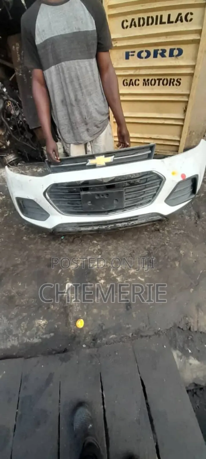 Front Bumper for Chevrolet Traix