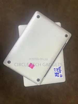 Laptop Apple MacBook Pro 2020 32GB Intel Core I7 SSD 512GB