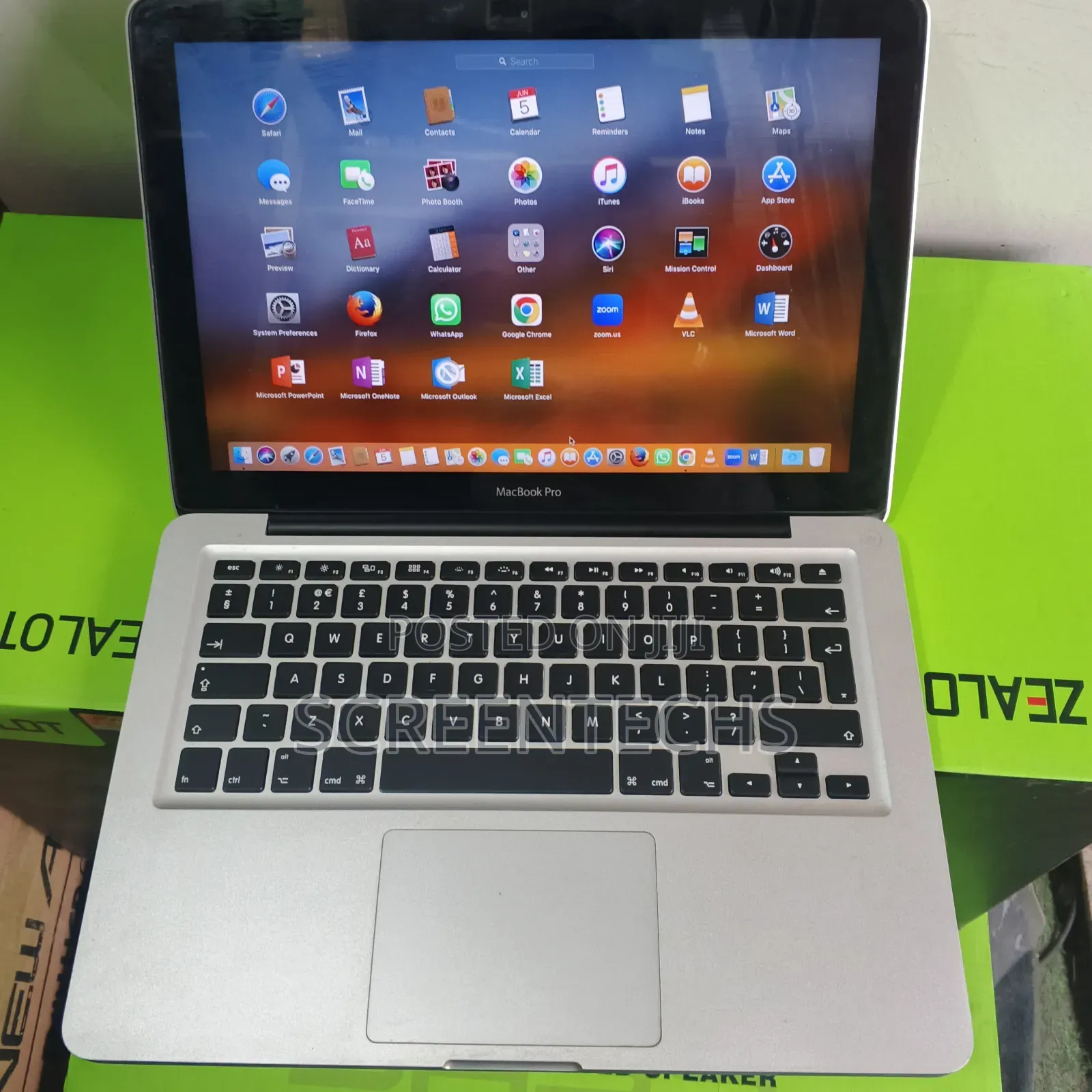 Laptop Apple MacBook 2010 4GB Intel Core 2 Duo HDD 250GB