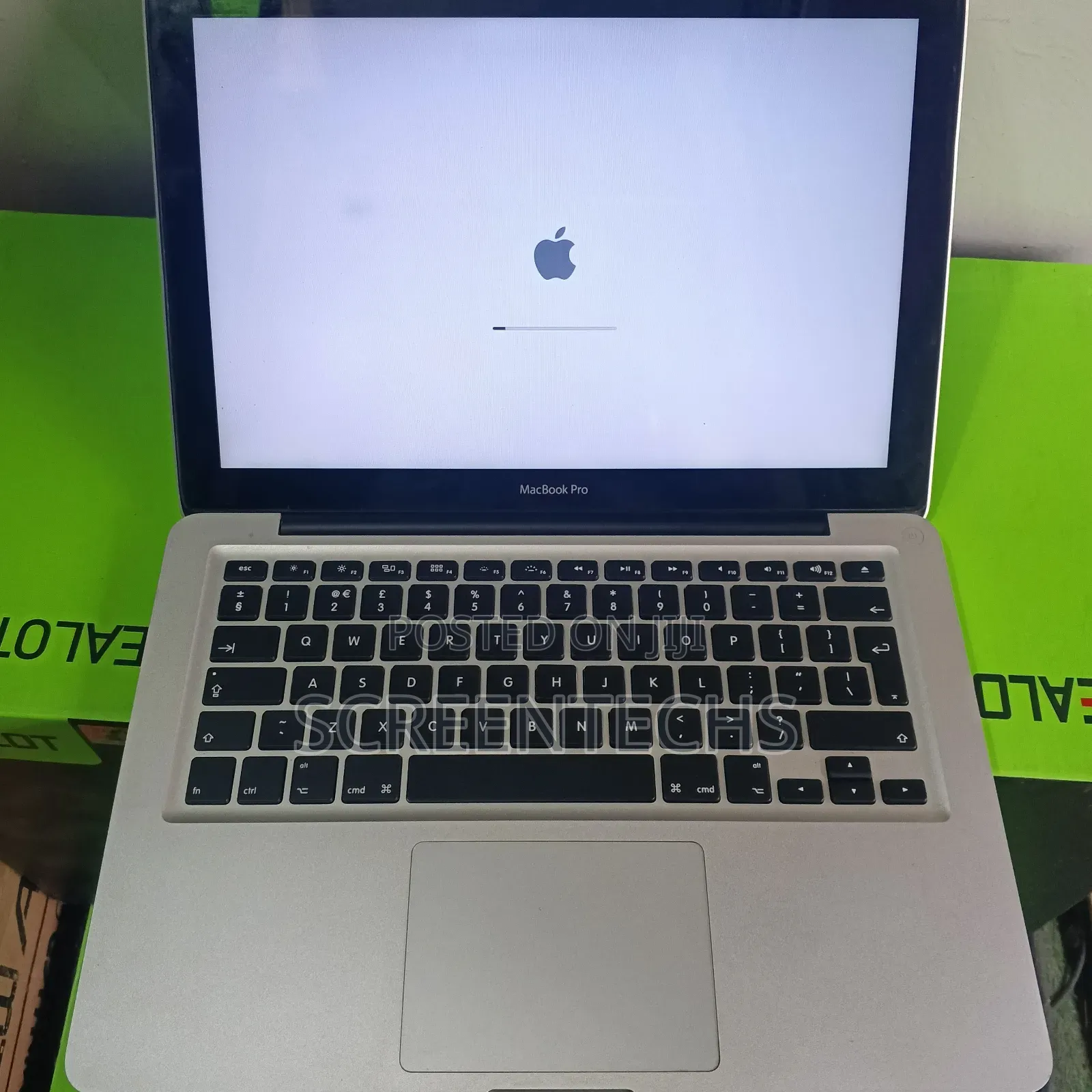 Laptop Apple MacBook 2010 4GB Intel Core 2 Duo HDD 250GB