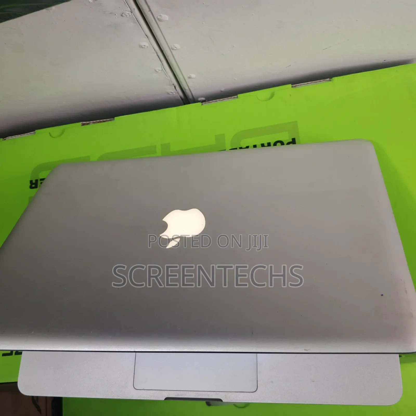 Laptop Apple MacBook 2010 4GB Intel Core 2 Duo HDD 250GB