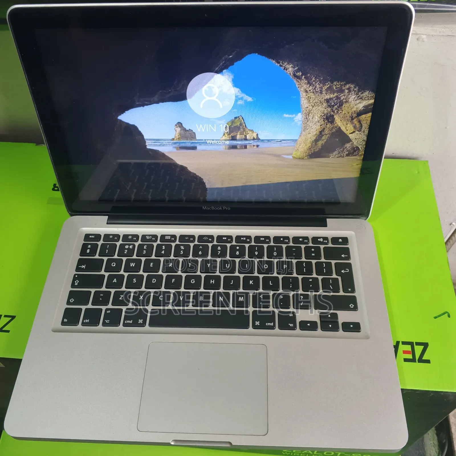 Laptop Apple MacBook 2010 4GB Intel Core 2 Duo HDD 250GB
