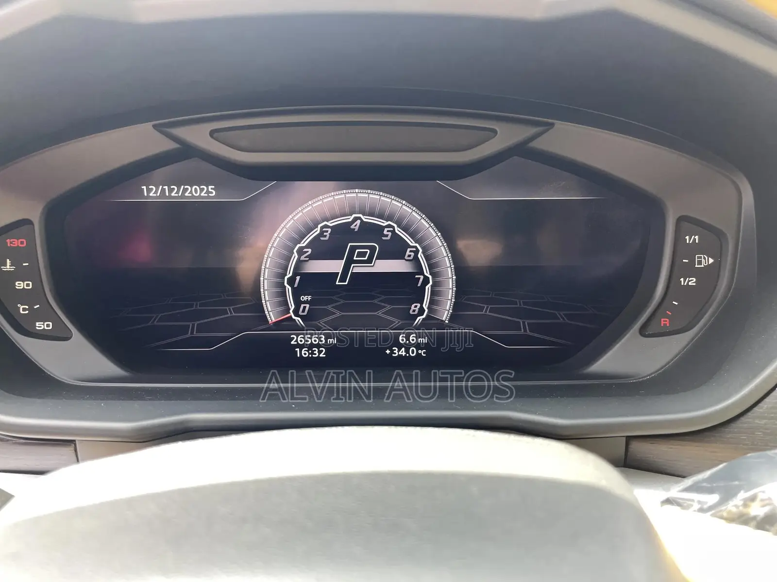 Lamborghini Urus Base 2021 Red