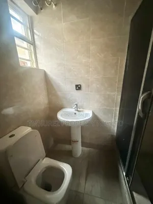 1bdrm Apartment in Idado, Agungi for rent