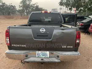 Nissan Frontier 2008 Gray