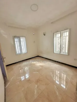 Studio Apartment in Osapa London for rent