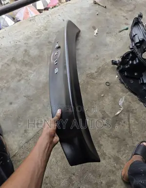 Ward Boot Spoiler for Is250-350 (2006-2012)