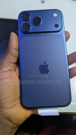 New Apple iPhone 17 Pro Max 256 GB Blue