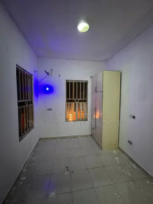 Studio Apartment in Chevron for rent