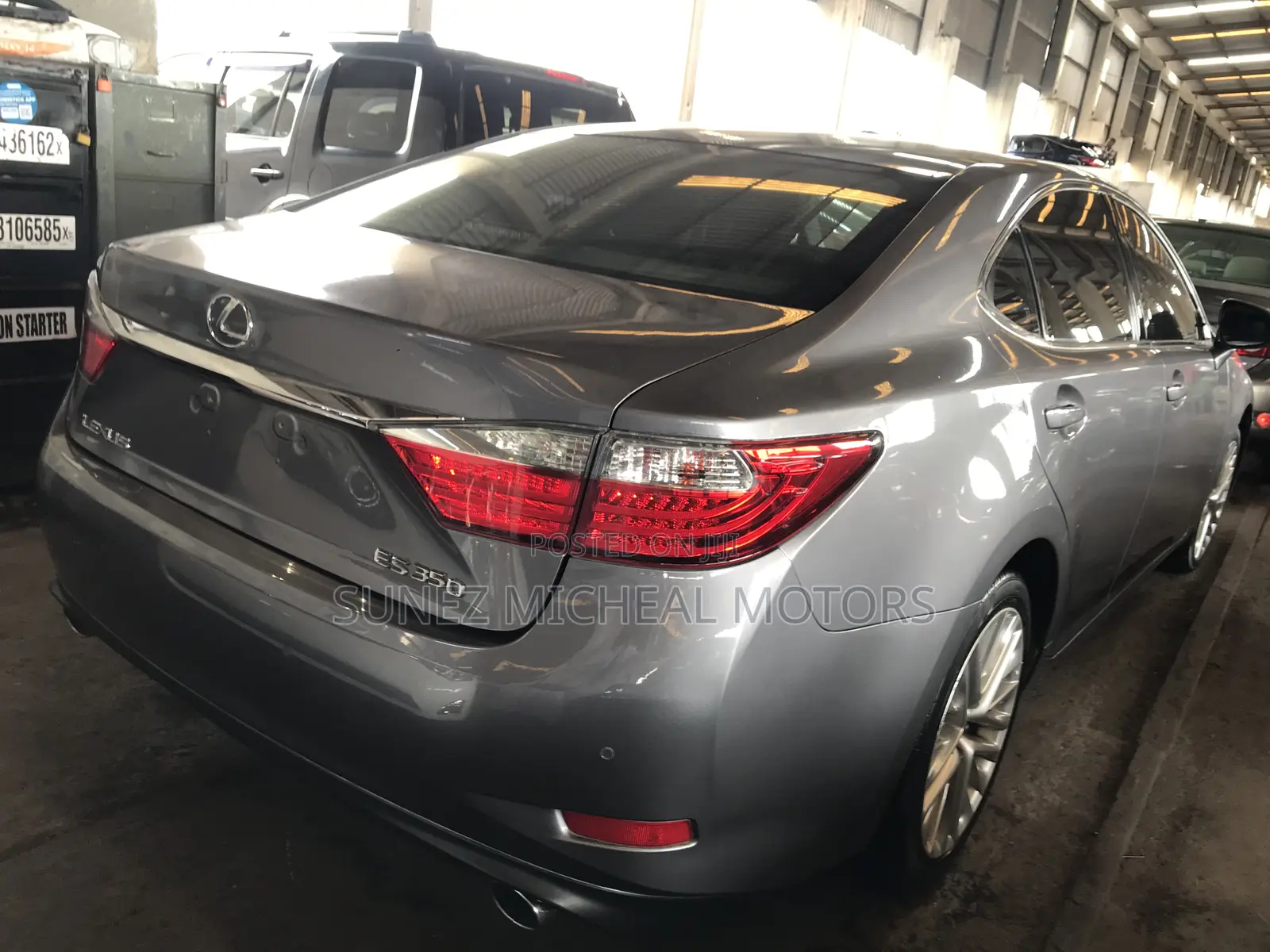 Lexus ES 2015 Gray
