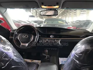 Lexus ES 2015 Gray