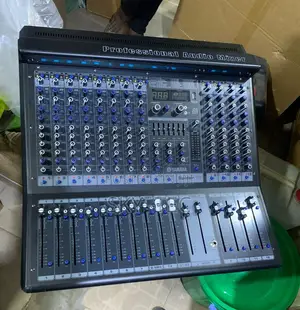 England Yamaha Mixer 12channels 2group 3auxiliary Recording and Usb