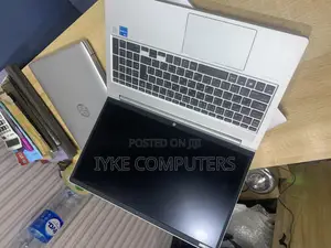 Laptop HP ProBook 450 G9 16GB Intel Core i3 SSD 256GB