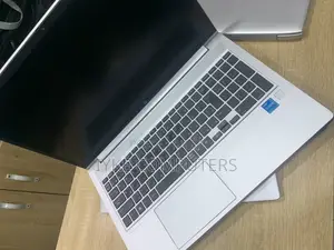Laptop HP ProBook 450 G9 16GB Intel Core i3 SSD 256GB