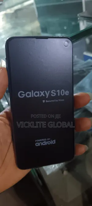 Samsung Galaxy S10e 128 GB Black