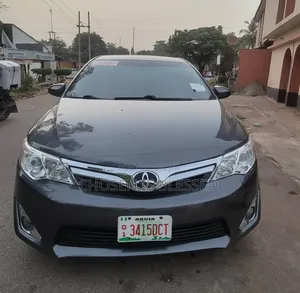 Toyota Camry L 4dr Sedan (2.5L 4cyl 6A) 2013 Matt Black