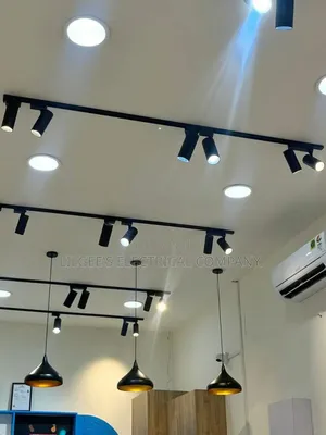 High Quality Led Tracklights for Homes,Boutiques,Saloons, Studios Etc.